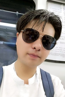 Liqi Bai 250 375.jpg